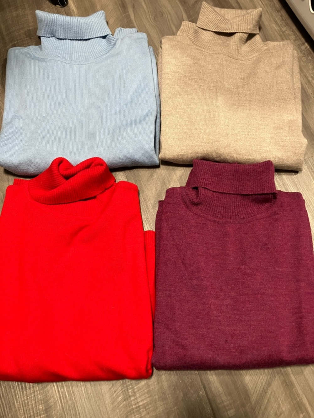 BLUE ONLY Pendleton Wool Turtleneck medium women’s